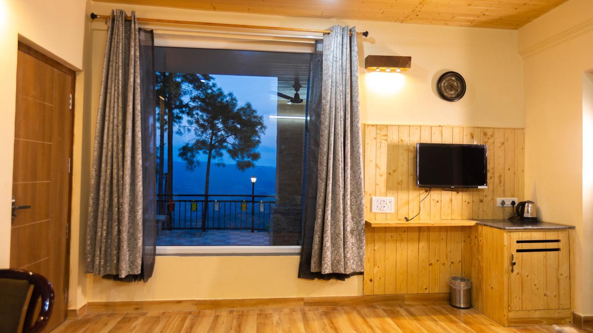 Nandini Cottage, A Premium Boutique Homestay Ranikhet Bagian luar foto