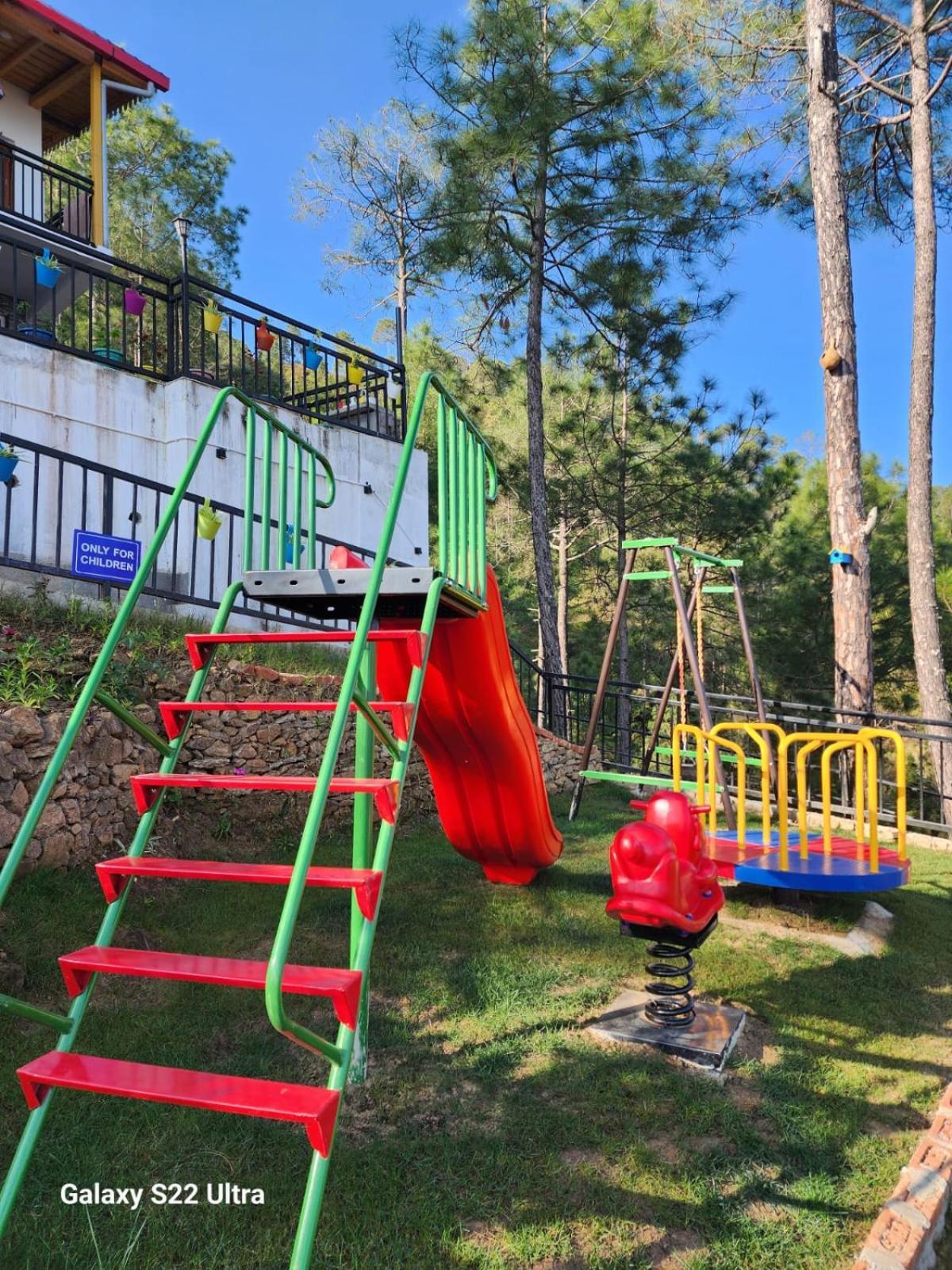 Nandini Cottage, A Premium Boutique Homestay Ranikhet Bagian luar foto